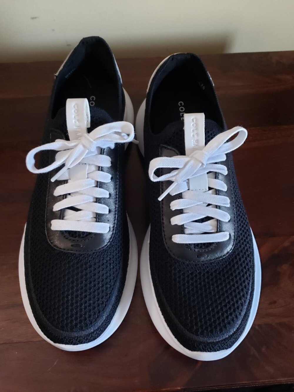 New Cole Haan Women's Sneakers/ Size 9B Black